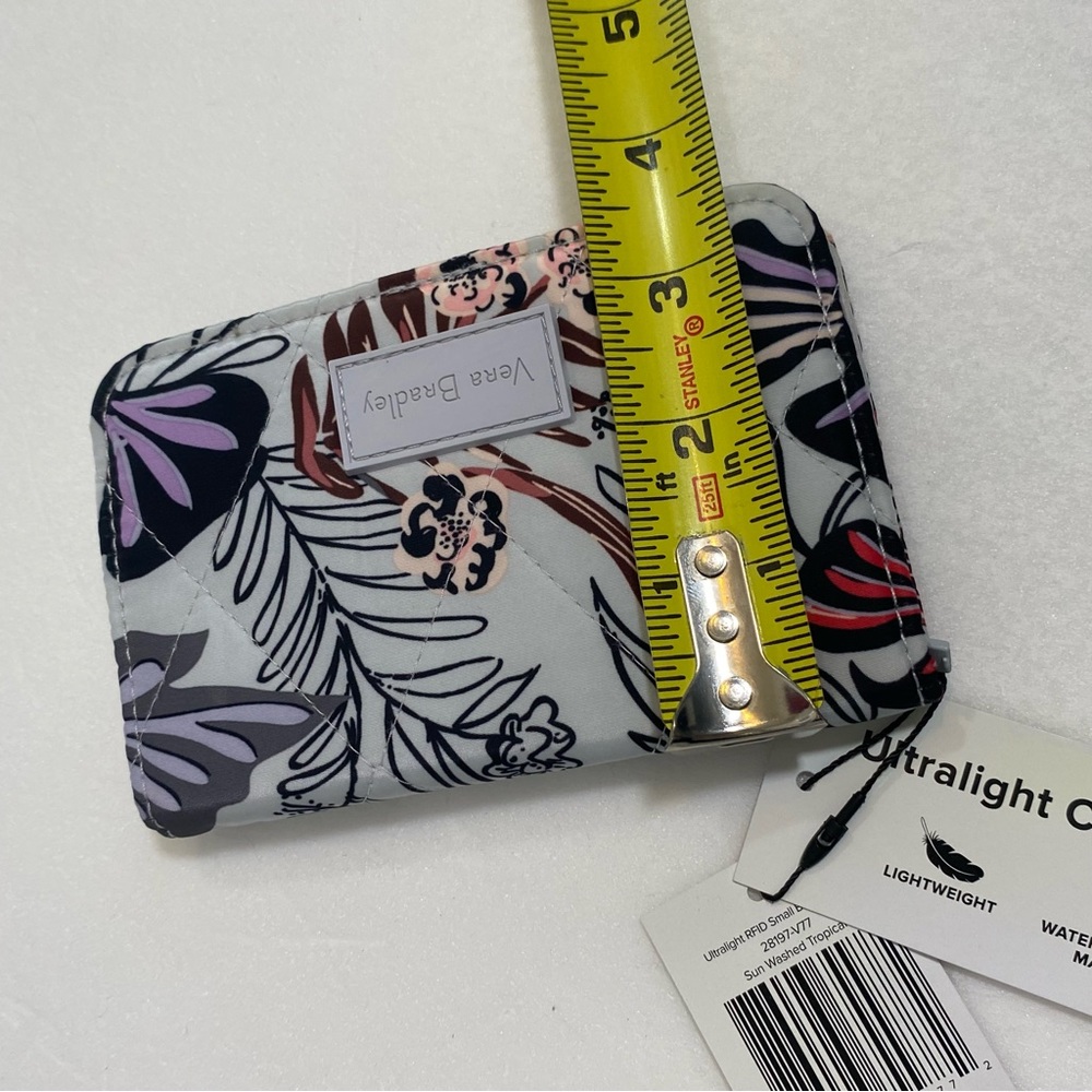 NWT Vera Bradley Ultralight RFID Small bifold wallet Sun washed tropical wallet - Picture 8 of 9